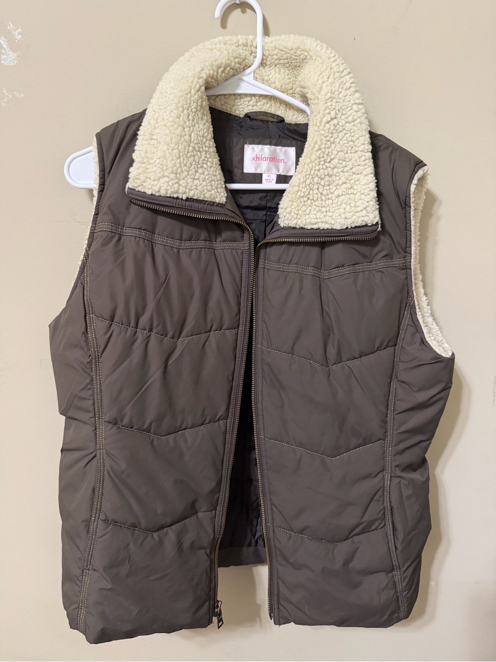 Xhilaration Quilted Puffer Vest Cream Sherpa Collar Brown xl vintage retro euc